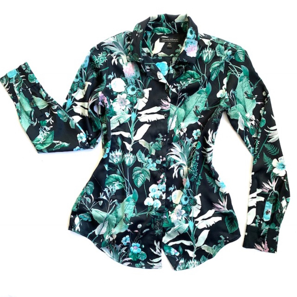 Banana Republic Navy Floral Button Up Blouse